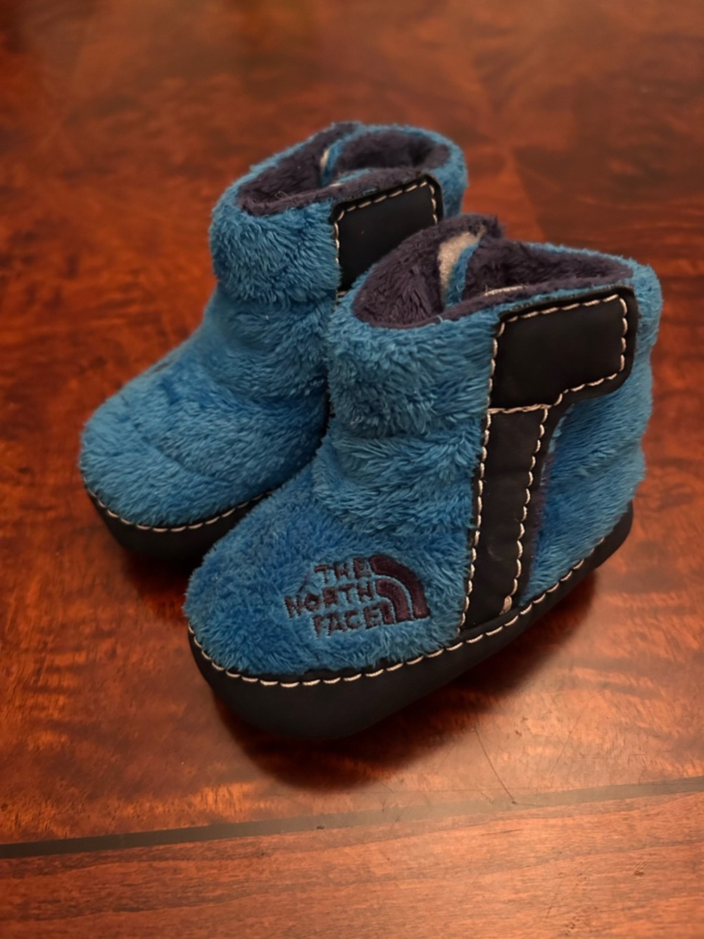 The North face TNF bear paw booties INFANT snow blue BOYS size 3 shoes eu 18